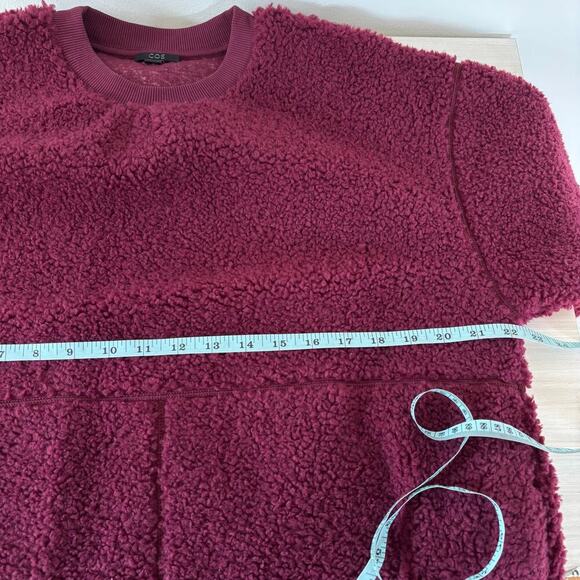 COS Oversized Teddy Fleece Sweatshirt Size XS Wool Blend Burgundy Crew Neck - Picture 11 of 13